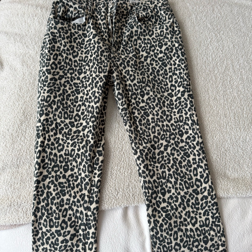 NWOT Zara cheetah jeans size 8